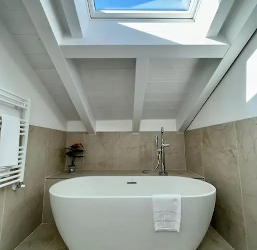 Apt. Aries - Penthouse * Menaggio